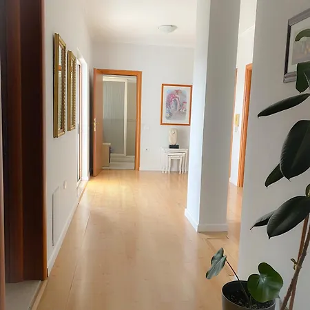Casa Di Maja 아파트